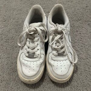 Nike air force’s!